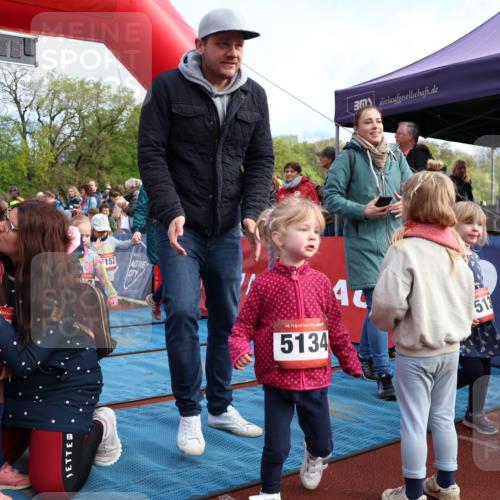 14.04.2024 - Hammer Lauf Strokosch-Dieckow http://msf.ph/oto/6065901 14.04.2024 09:33:12 Ziel  meine-sportfotos.de
