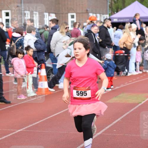 14.04.2024 - Hammer Lauf Strokosch-Dieckow http://msf.ph/oto/6066043 14.04.2024 09:53:18 Ziel 614, 946, 955, 1298, 614, 946, 955, 1298 meine-sportfotos.de
