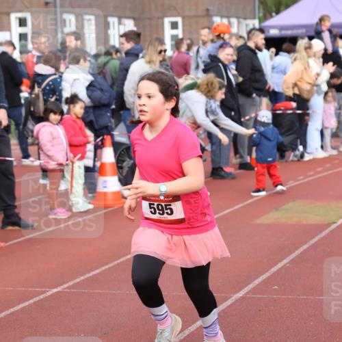 14.04.2024 - Hammer Lauf Strokosch-Dieckow http://msf.ph/oto/6066050 14.04.2024 09:53:18 Ziel 614, 946, 955, 1298, 614, 946, 955, 1298 meine-sportfotos.de