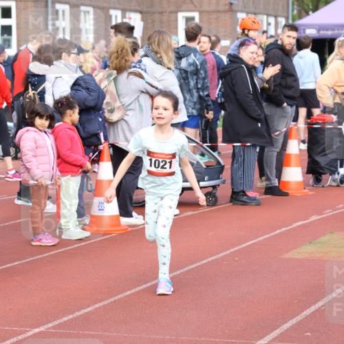 14.04.2024 - Hammer Lauf Strokosch-Dieckow http://msf.ph/oto/6066072 14.04.2024 09:53:25 Ziel 595, 595 meine-sportfotos.de