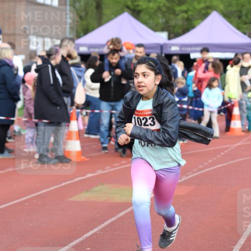 14.04.2024 - Hammer Lauf Strokosch-Dieckow http://msf.ph/oto/6066701 14.04.2024 09:55:50 Ziel 1023, 1023 meine-sportfotos.de