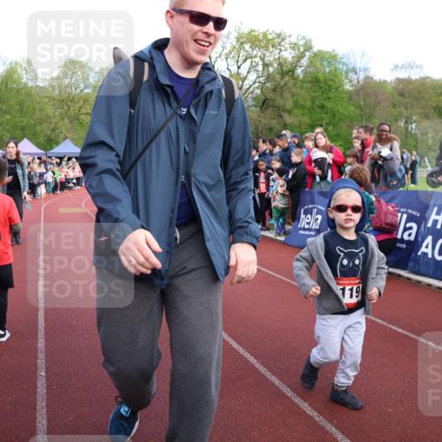 14.04.2024 - Hammer Lauf Strokosch-Dieckow http://msf.ph/oto/6066710 14.04.2024 09:40:49 Ziel  meine-sportfotos.de