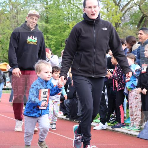 14.04.2024 - Hammer Lauf Strokosch-Dieckow http://msf.ph/oto/6066934 14.04.2024 09:41:53 Ziel  meine-sportfotos.de