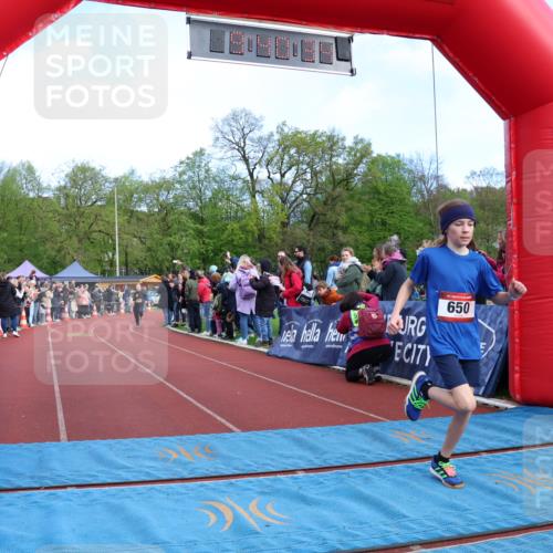 14.04.2024 - Hammer Lauf Strokosch-Dieckow http://msf.ph/oto/6067055 14.04.2024 09:48:55 Ziel 650 meine-sportfotos.de