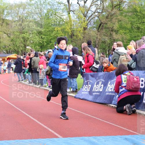 14.04.2024 - Hammer Lauf Strokosch-Dieckow http://msf.ph/oto/6067124 14.04.2024 09:49:07 Ziel 346, 1290, 1401 meine-sportfotos.de