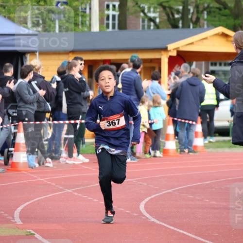 14.04.2024 - Hammer Lauf Strokosch-Dieckow http://msf.ph/oto/6067224 14.04.2024 09:49:21 Ziel 153, 547, 939, 1351 meine-sportfotos.de