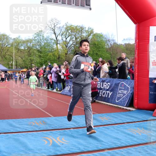 14.04.2024 - Hammer Lauf Strokosch-Dieckow http://msf.ph/oto/6067287 14.04.2024 09:49:33 Ziel 367, 644, 789 meine-sportfotos.de