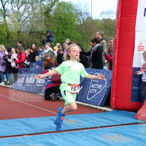 14.04.2024 - Hammer Lauf Strokosch-Dieckow http://msf.ph/oto/6067300 14.04.2024 09:49:34 Ziel 154, 367, 644, 789 meine-sportfotos.de