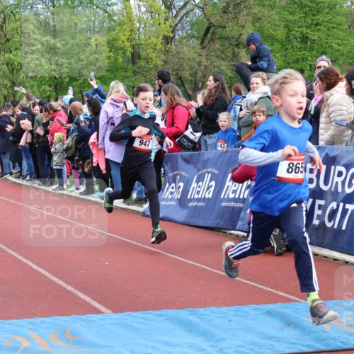 14.04.2024 - Hammer Lauf Strokosch-Dieckow http://msf.ph/oto/6067328 14.04.2024 09:49:37 Ziel 154, 644, 789, 865, 947 meine-sportfotos.de