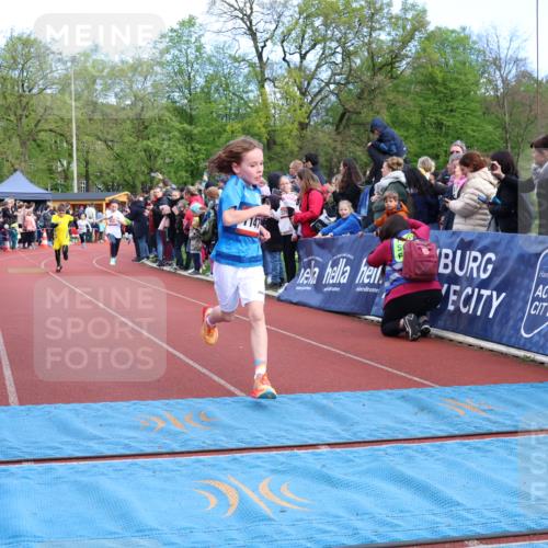 14.04.2024 - Hammer Lauf Strokosch-Dieckow http://msf.ph/oto/6067377 14.04.2024 09:49:41 Ziel 154, 789, 865, 947, 1147 meine-sportfotos.de