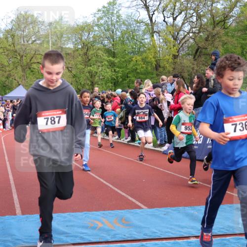 14.04.2024 - Hammer Lauf Strokosch-Dieckow http://msf.ph/oto/6067790 14.04.2024 09:50:22 Ziel 197, 484, 725, 736, 737, 739, 787, 863, 899, 952, 1005, 1019, 1065 meine-sportfotos.de