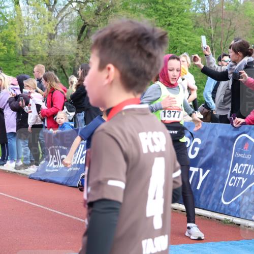 14.04.2024 - Hammer Lauf Strokosch-Dieckow http://msf.ph/oto/6067888 14.04.2024 09:50:30 Ziel 197, 736, 737, 787, 840, 884, 899, 933, 952, 966, 998, 1040, 1065, 1126, 1191, 1251, 1294, 1339, 1377 meine-sportfotos.de