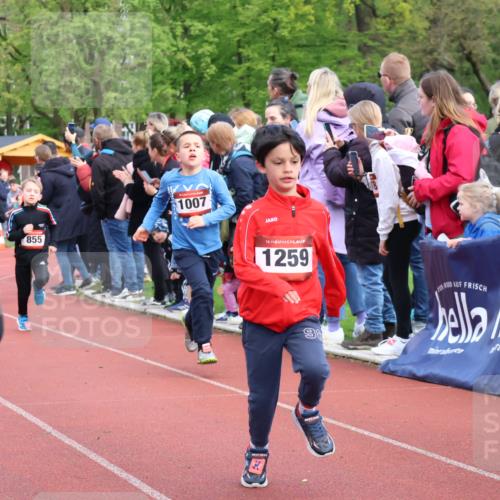 14.04.2024 - Hammer Lauf Strokosch-Dieckow http://msf.ph/oto/6067893 14.04.2024 09:50:32 Ziel 197, 736, 787, 840, 884, 933, 952, 966, 998, 1040, 1126, 1191, 1251, 1294, 1339, 1377 meine-sportfotos.de