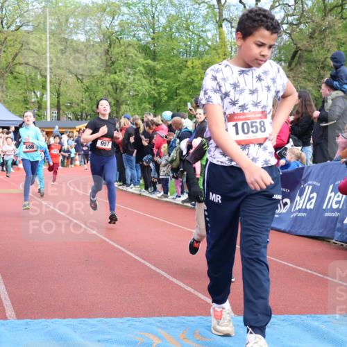 14.04.2024 - Hammer Lauf Strokosch-Dieckow http://msf.ph/oto/6068089 14.04.2024 09:50:46 Ziel 664, 749, 760, 786, 824, 855, 885, 936, 969, 970, 974, 993, 1006, 1017, 1039, 1057, 1058, 1143, 1180, 1203, 1277, 1285, 1324 meine-sportfotos.de
