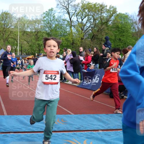 14.04.2024 - Hammer Lauf Strokosch-Dieckow http://msf.ph/oto/6068144 14.04.2024 09:50:51 Ziel 498, 514, 542, 664, 760, 824, 885, 957, 993, 1006, 1035, 1039, 1057, 1058, 1180, 1277, 1362 meine-sportfotos.de