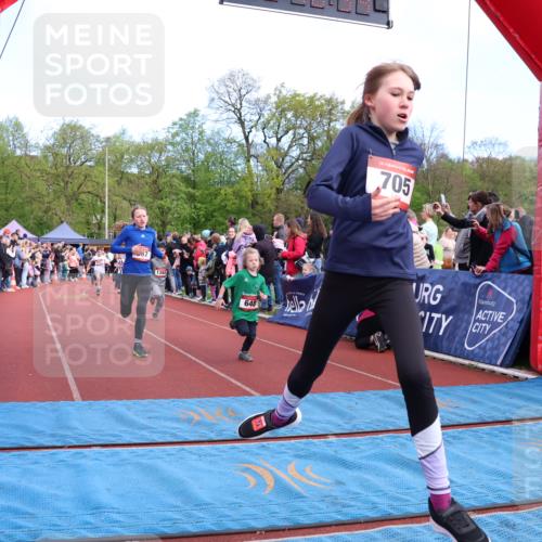 14.04.2024 - Hammer Lauf Strokosch-Dieckow http://msf.ph/oto/6068176 14.04.2024 09:50:52 Ziel 498, 514, 542, 705, 824, 885, 957, 993, 1006, 1035, 1039, 1058, 1180, 1277, 1362 meine-sportfotos.de