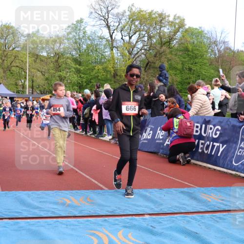 14.04.2024 - Hammer Lauf Strokosch-Dieckow http://msf.ph/oto/6068434 14.04.2024 09:51:07 Ziel 555, 591, 630, 666, 832, 854, 978, 995, 1027, 1032 meine-sportfotos.de