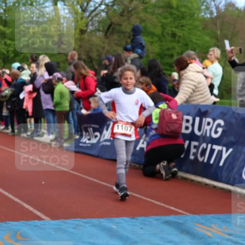 14.04.2024 - Hammer Lauf Strokosch-Dieckow http://msf.ph/oto/6068561 14.04.2024 09:51:16 Ziel 463, 544, 619, 639, 666, 689, 752, 854, 948, 956, 986 meine-sportfotos.de