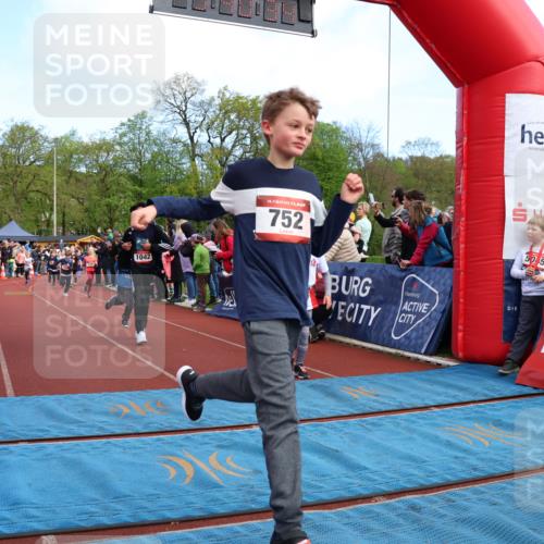 14.04.2024 - Hammer Lauf Strokosch-Dieckow http://msf.ph/oto/6068579 14.04.2024 09:51:17 Ziel 463, 544, 619, 639, 689, 752, 854, 948, 956, 986, 1107 meine-sportfotos.de