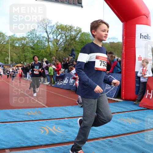 14.04.2024 - Hammer Lauf Strokosch-Dieckow http://msf.ph/oto/6068586 14.04.2024 09:51:17 Ziel 463, 544, 619, 639, 689, 752, 854, 948, 956, 986, 1107 meine-sportfotos.de