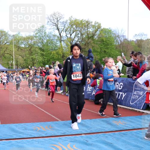 14.04.2024 - Hammer Lauf Strokosch-Dieckow http://msf.ph/oto/6068627 14.04.2024 09:51:19 Ziel 463, 544, 619, 639, 689, 752, 956, 986, 1042, 1107, 1297 meine-sportfotos.de