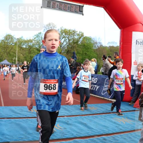 14.04.2024 - Hammer Lauf Strokosch-Dieckow http://msf.ph/oto/6068842 14.04.2024 09:51:28 Ziel 213, 393, 431, 558, 565, 651, 751, 968, 1004, 1042, 1136, 1187, 1202, 1284, 1296, 1297, 1389 meine-sportfotos.de