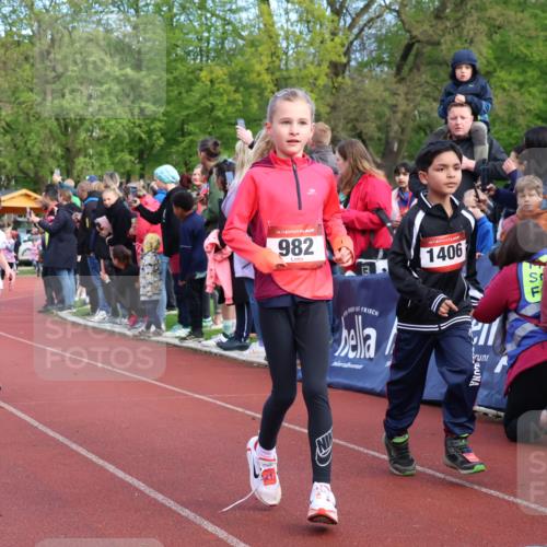 14.04.2024 - Hammer Lauf Strokosch-Dieckow http://msf.ph/oto/6069145 14.04.2024 09:51:45 Ziel 450, 527, 965, 982, 1138, 1270, 1404 meine-sportfotos.de