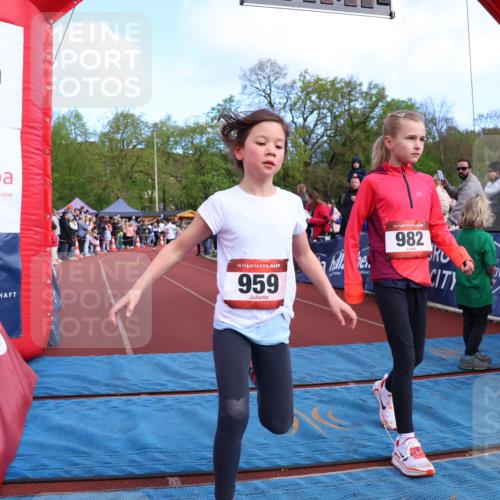 14.04.2024 - Hammer Lauf Strokosch-Dieckow http://msf.ph/oto/6069170 14.04.2024 09:51:47 Ziel 450, 527, 959, 965, 982, 1270, 1404 meine-sportfotos.de