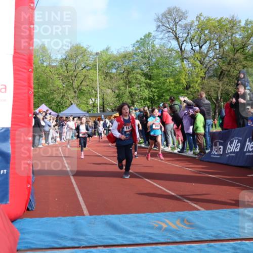 14.04.2024 - Hammer Lauf Strokosch-Dieckow http://msf.ph/oto/6069431 14.04.2024 09:52:05 Ziel 102, 366, 529, 566, 570, 669, 801, 827, 927, 958, 960, 961, 1299, 1323 meine-sportfotos.de
