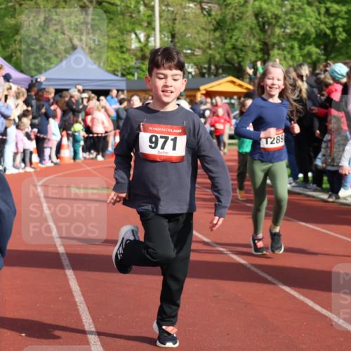 14.04.2024 - Hammer Lauf Strokosch-Dieckow http://msf.ph/oto/6069485 14.04.2024 09:52:10 Ziel 366, 465, 529, 570, 669, 703, 827, 958, 960, 961, 971, 1038, 1313, 1323 meine-sportfotos.de