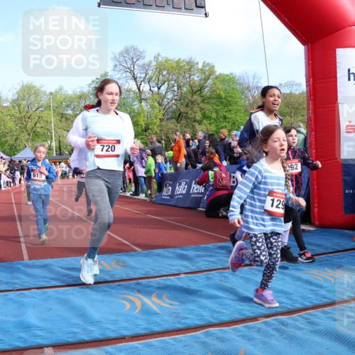 14.04.2024 - Hammer Lauf Strokosch-Dieckow http://msf.ph/oto/6069841 14.04.2024 09:52:28 Ziel 439, 470, 720, 866, 913, 962, 973, 992, 1245, 1291 meine-sportfotos.de