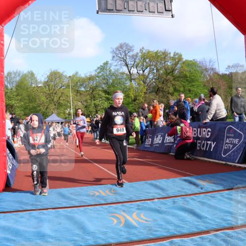 14.04.2024 - Hammer Lauf Strokosch-Dieckow http://msf.ph/oto/6069949 14.04.2024 09:52:33 Ziel 439, 470, 615, 720, 866, 913, 949, 973, 992, 1141, 1245, 1291 meine-sportfotos.de