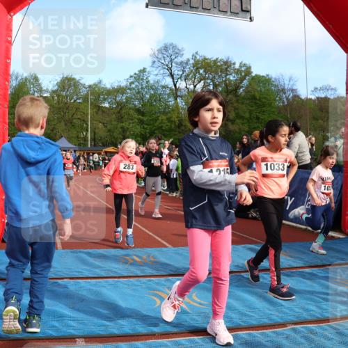 14.04.2024 - Hammer Lauf Strokosch-Dieckow http://msf.ph/oto/6070287 14.04.2024 09:52:50 Ziel 312, 394, 526, 545, 578, 931, 950, 954, 975, 996, 1010, 1033, 1215, 1287, 1319, 1365, 1397, 1400 meine-sportfotos.de