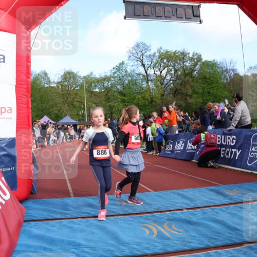 14.04.2024 - Hammer Lauf Strokosch-Dieckow http://msf.ph/oto/6070330 14.04.2024 09:52:54 Ziel 283, 312, 394, 429, 526, 545, 931, 950, 975, 1010, 1031, 1033, 1215, 1287, 1319, 1365, 1386, 1400 meine-sportfotos.de