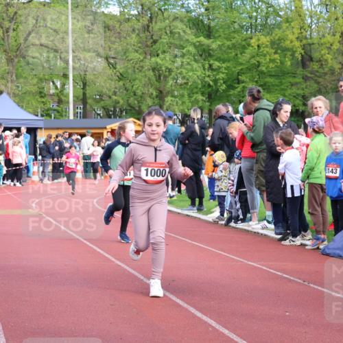 14.04.2024 - Hammer Lauf Strokosch-Dieckow http://msf.ph/oto/6070374 14.04.2024 09:52:57 Ziel 283, 394, 429, 545, 886, 931, 975, 985, 1031, 1033, 1215, 1258, 1386, 1400 meine-sportfotos.de