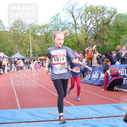 14.04.2024 - Hammer Lauf Strokosch-Dieckow http://msf.ph/oto/6070511 14.04.2024 09:53:08 Ziel 546, 941, 1000, 1403 meine-sportfotos.de