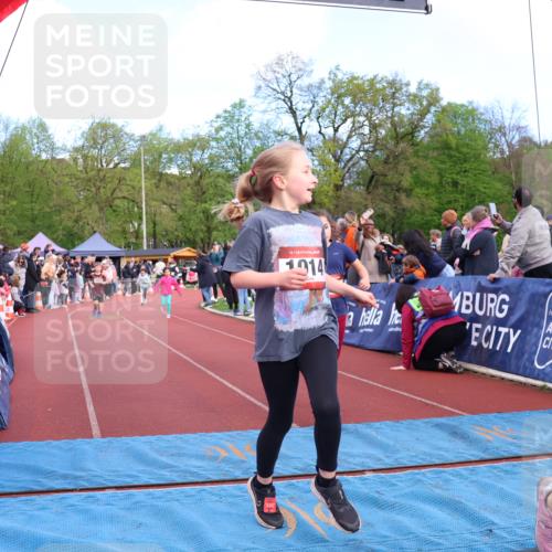 14.04.2024 - Hammer Lauf Strokosch-Dieckow http://msf.ph/oto/6070518 14.04.2024 09:53:09 Ziel 546, 941, 1000, 1001, 1014, 1403 meine-sportfotos.de