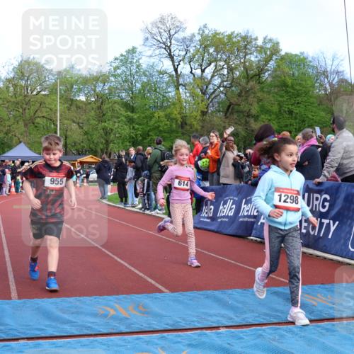 14.04.2024 - Hammer Lauf Strokosch-Dieckow http://msf.ph/oto/6070639 14.04.2024 09:53:15 Ziel 946, 1001, 1014, 1298, 1403 meine-sportfotos.de