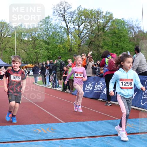 14.04.2024 - Hammer Lauf Strokosch-Dieckow http://msf.ph/oto/6070643 14.04.2024 09:53:15 Ziel 946, 1001, 1014, 1298, 1403 meine-sportfotos.de