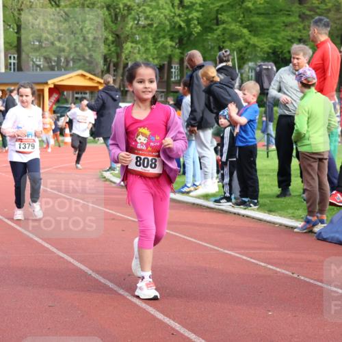 14.04.2024 - Hammer Lauf Strokosch-Dieckow http://msf.ph/oto/6070958 14.04.2024 09:54:04 Ziel 345, 989, 1029, 1037, 1275, 1300, 1393 meine-sportfotos.de