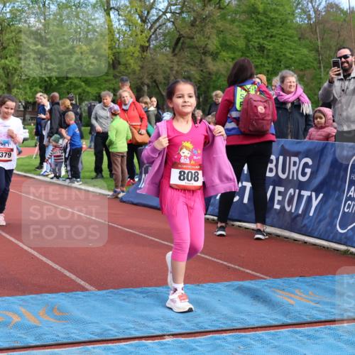 14.04.2024 - Hammer Lauf Strokosch-Dieckow http://msf.ph/oto/6070967 14.04.2024 09:54:06 Ziel 345, 989, 1037, 1275, 1300, 1393 meine-sportfotos.de