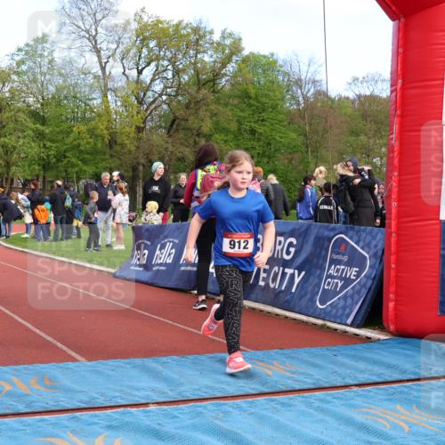 14.04.2024 - Hammer Lauf Strokosch-Dieckow http://msf.ph/oto/6071073 14.04.2024 09:55:11 Ziel 912, 1028, 1056 meine-sportfotos.de