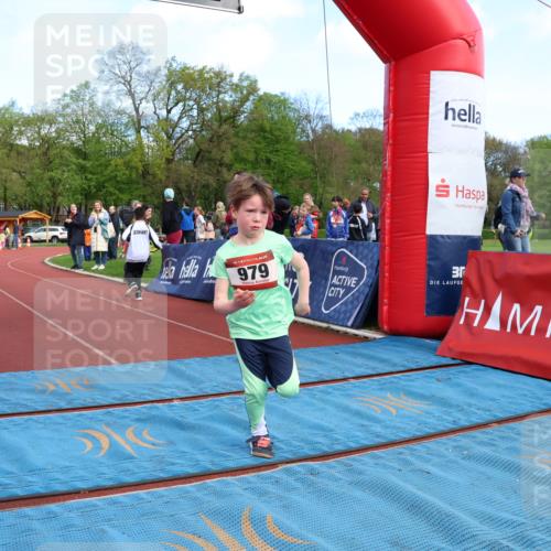 14.04.2024 - Hammer Lauf Strokosch-Dieckow http://msf.ph/oto/6071144 14.04.2024 09:55:37 Ziel 979 meine-sportfotos.de
