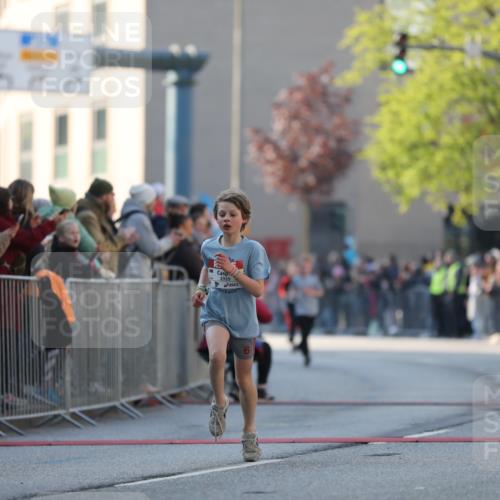 27.04.2024 - Das Zehntel Fuchs,  Jonas http://msf.ph/oto/6100888 27.04.2024 08:49:04 Ziel 1252, 1480, 1491, 1498, 2355, 2599, 2805, 2818, 3657, 3873 meine-sportfotos.de