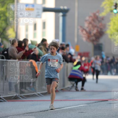 27.04.2024 - Das Zehntel Fuchs,  Jonas http://msf.ph/oto/6100894 27.04.2024 08:49:05 Ziel 1252, 1480, 1491, 1498, 2355, 2599, 2805, 2818, 3657, 3873 meine-sportfotos.de