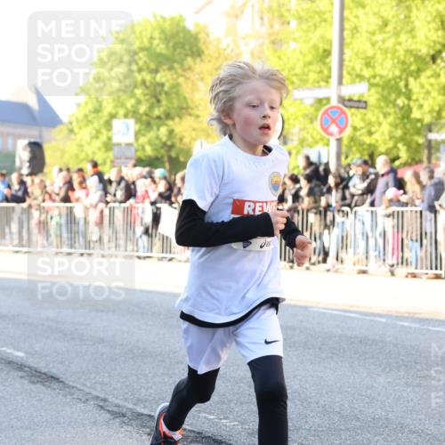 27.04.2024 - Das Zehntel Strokosch-Dieckow http://msf.ph/oto/6101073 27.04.2024 08:48:27 Laufen 1452, 2222, 2352, 2824, 3176, 3900 meine-sportfotos.de