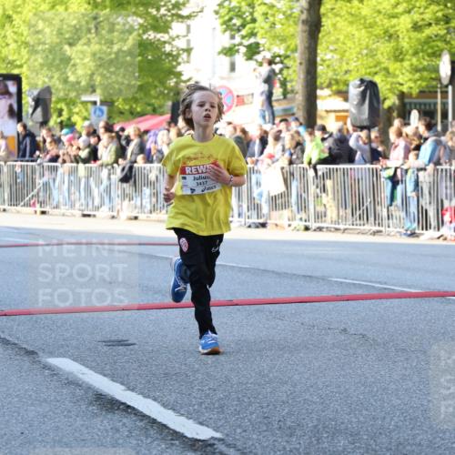 27.04.2024 - Das Zehntel H.Heesch http://msf.ph/oto/6104479 27.04.2024 08:48:03 Ziel 1712, 2181, 2327, 3154, 3437, 3683, 3876 meine-sportfotos.de