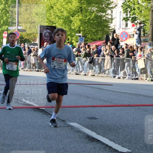 27.04.2024 - Das Zehntel H.Heesch http://msf.ph/oto/6104512 27.04.2024 08:48:18 Ziel 1192, 1645, 1712, 2329, 2608, 2930, 3154, 3176, 3683 meine-sportfotos.de
