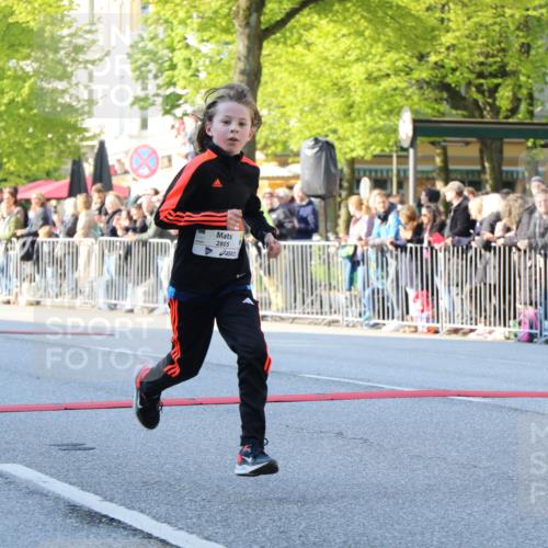 27.04.2024 - Das Zehntel H.Heesch http://msf.ph/oto/6104615 27.04.2024 08:49:15 Ziel 1480, 1491, 1498, 1935, 2264, 2599, 2805, 2839, 3169, 3173, 3443, 3703, 3783 meine-sportfotos.de
