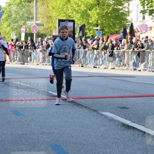 27.04.2024 - Das Zehntel H.Heesch http://msf.ph/oto/6104705 27.04.2024 08:50:02 Ziel 1233, 1707, 2014, 2354, 2596, 2792, 3043, 3141, 3152, 3155, 3156, 3472, 3480, 3709, 3775, 3794, 3833 meine-sportfotos.de